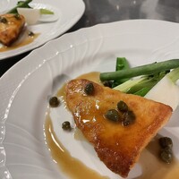 メカジキのパン粉焼き ケッカのせ 又はケイパーソース