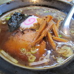 小盛中華麺　麺顔アップ