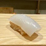 鮨 いつみ - 神奈川県小柴のスミイカ 塩と酢橘で