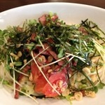 アビー・ロード - 具沢山のサラダうどん。つゆがおしいかったです。