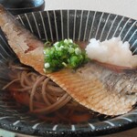 そばと絵本cafe ぶらっと - にしんそば（十割蕎麦）