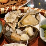 MODERN CHINESE HILL'S LOUNGE - 蒸し牡蠣