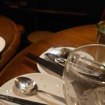 ESOLA 代々木上原総本店 - 