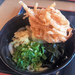 讃岐うどん 源八 - かき揚げわのっけて