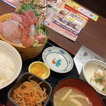Mekikinoginji - 刺身定食１１８０円