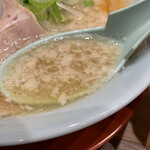 Kyou To Ramen Nobosuketei - 背脂スープ