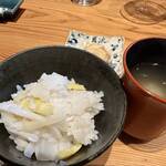 しの田 - イカとは珍しい炊き込みご飯です