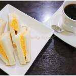 Kafe Kei Andoe - 