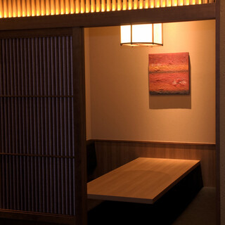 割烹個室は最大６名様まで。２部屋ございます。（要ご予約・個室利用料5000円）