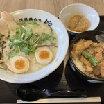 らーめん錦 - トロ玉らーめん塩990えん きじ焼き丼セット460えん