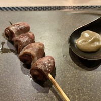ロベリスク。 - 日向鶏のハツ 〜ポルチーニ・ソース〜