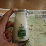 小岩井農場　ミルク館 - 小岩井低温殺菌牛乳 90ml 100円