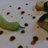 レストラン マノワ - カマスのバジルオイル焼き、パイナップルピーマン