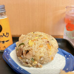 ふる里うどん  - 焼豚 焼きめし
      これ、ホロホロで美味⤴︎⤴︎