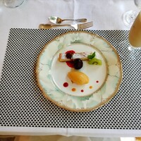 ペルゴーラ - デザートとドリンクです。ランチのコースはこの他にパンと前菜付き。前菜はお写真撮り忘れたっぽい…涙