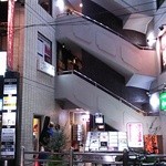 Yuuya - このビルの地下1階