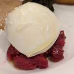 La Stalla - 自家製モッツァレラ　馬肉タルタル