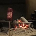 神楽坂 囲炉裏 肉よろず - よろず焼き...かな？