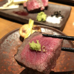 神楽坂 囲炉裏 肉よろず - 原始よろず焼き