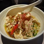 だいはち - （’13/07）冷やし780円（青唐醤油 中盛り225g）＋野菜増し100円