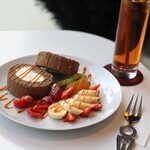 ヴァニエール - キウイデザート＆おまけのロールケーキ