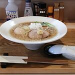 麺処 隆 - 背脂醤油味玉 930円
