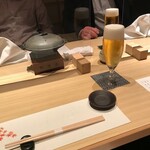 和食 鮨 日本酒 銀波 - 先ずは生ビール