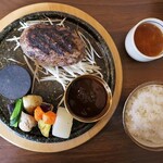 炭火ハンバーグ 肉焼き亭 - 炭火石焼きハンバーグM・デミグラスソース