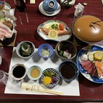つたや旅館 - お魚をお肉に替えてというお願いで１人分