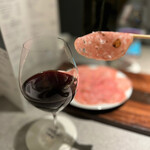 JOEAT CAFE - 生ハムと赤ワインのマリアージュ♡