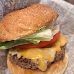 マンチズ バーガー シャック - ゴルビージャックチーズバーガー