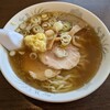 Yoshinobu - 醤油ラーメン＋生姜　800＋120円