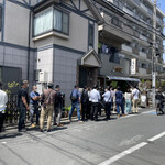 うなぎ 和友 - 退店時行列