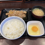 吉野家 - 牛皿定食（624円）