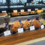 SATSUKI - 梅干しも三種類、それぞれ食べ比べしましたが、鹿八家御用達の中田食品 の梅干し