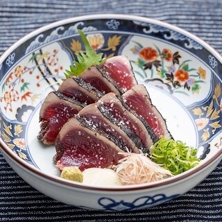 The bonito is freshly grilled!