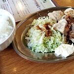 Taishuu Torisakaba Tenten - 鶏モモ肉の唐揚げ定食