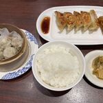 バーミヤン - 餃子焼売定食