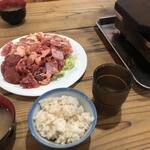 地鶏食堂 - 一皿目（20230420撮影）