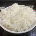 味八宝 - セットの白メシは茶碗1.5人前の漢メシ仕様