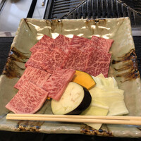 大和榛原牛 うし源 本店 - 