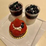 FOUR SEASONS CAFE - 