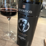 ラチュレ - 軽めの赤のジンファンデル