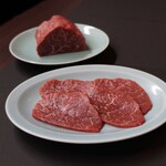 炭火焼肉ホルモン うらら - 【中赤身ロース】