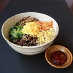 炭火焼肉ホルモン うらら - 【ビビンバ】