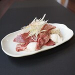 炭火焼肉ホルモン うらら - 【ミックスホルモン（小）】