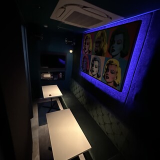 プロジェクションマッピングがお洒落な空間☆貸切可◎