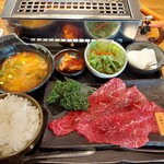 Yakiniku Banzaimito - 