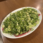 曽根崎ホルモン よう太 - びっしりネギ塩タン