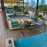 BLUE BIRDS ROOF TOP TERRACE - 